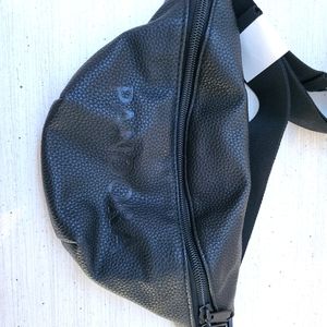 pandora fanny pack